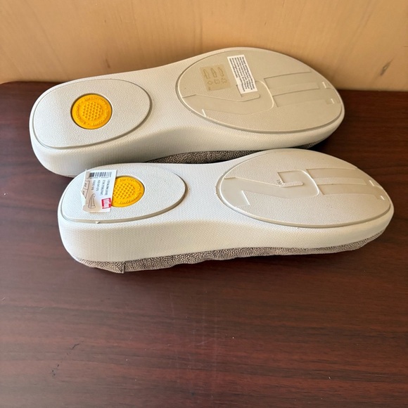 Fitflop F-Pop Ballerina Leather Stone Pebbleprint Gray Women's Flats Sz.9 - Picture 5 of 7